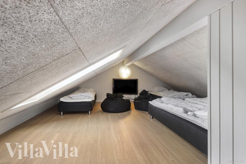 Einige der 18 Schlafgelegenheiten befinden sich im Luxusferienhaus Nr. 273 auf dem ausgebauten Dachboden