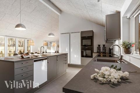 Aufenthaltsraum mit Platz für 30 im Luxusferienhaus Nr. 806.