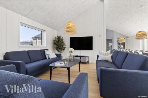 Die Couchecke im Luxusferienhaus Nr. 822 in Ostjütland.