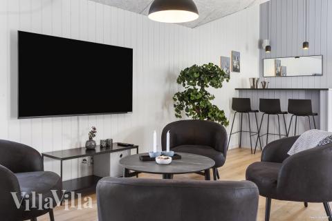 Das Ferienhaus 824 ist mit eigener Bar ausgestattet