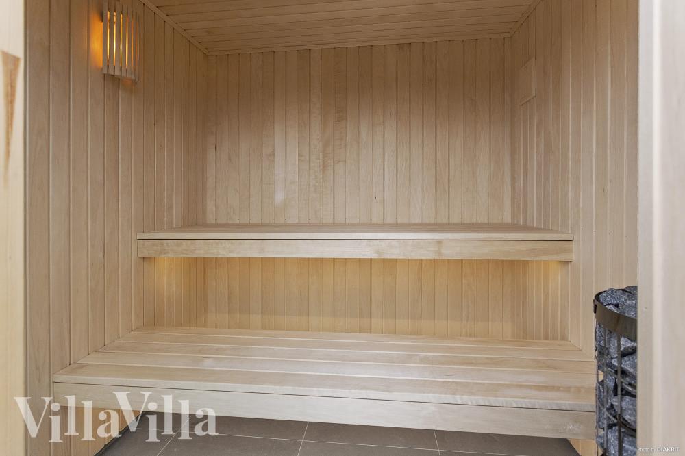 Genießen Sie die heiße Sauna im Luxusferienhaus Nr. 919 für 12 Personen