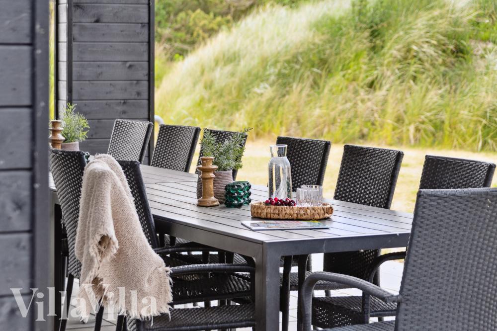 Das Luxusferienhaus Nr. 959 hat eine tolle Terrasse, die mit hochwertigen Gartenmöbeln für 26 Personen ausgestattet ist.