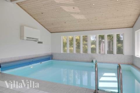 Der schicke Pool im Luxusferienhaus Nr. 963 für 10 Personen