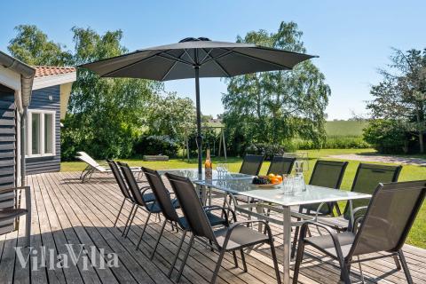 Das Luxusferienhaus Nr. 963 hat eine tolle Terrasse, die mit hochwertigen Gartenmöbeln für 10 Personen ausgestattet ist.