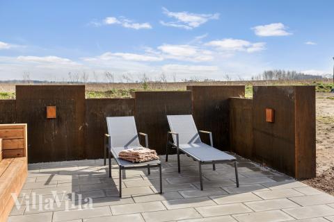 Das Luxusferienhaus Nr. 917 hat eine tolle Terrasse, die mit hochwertigen Gartenmöbeln für 20 Personen ausgestattet ist.