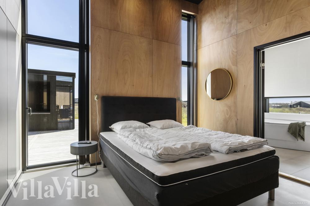 Eines der 4 Schlafzimmer im Luxusferienhaus Nr. 965