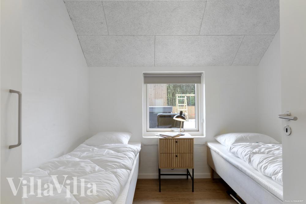 Eines der 6 Schlafzimmer im Luxusferienhaus Nr. 557