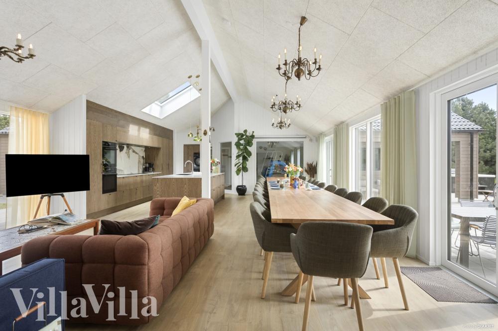 Der Aufenthaltsraum bietet Platz für 26 Personen, wenn ihr das Ferienhaus 934 in Lolland/Falster/Mön besucht.