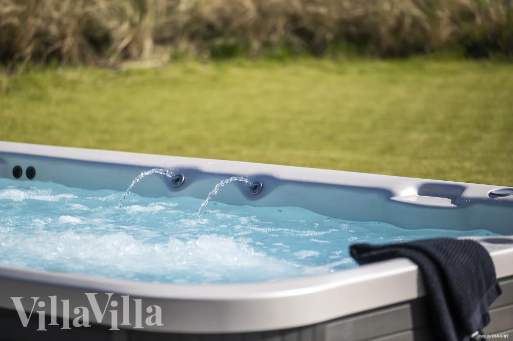 Genießen Sie den warmen Whirlpool im Luxusferienhaus Nr. 977 in Nordjütland