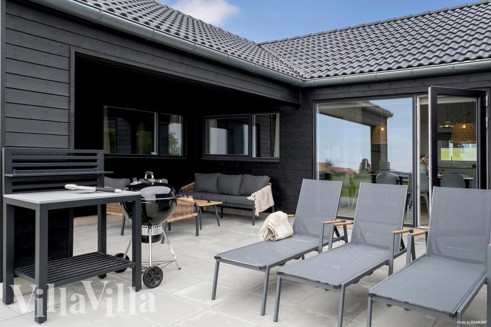 Das Luxusferienhaus Nr. 922 hat eine tolle Terrasse, die mit hochwertigen Gartenmöbeln für 14 Personen ausgestattet ist.