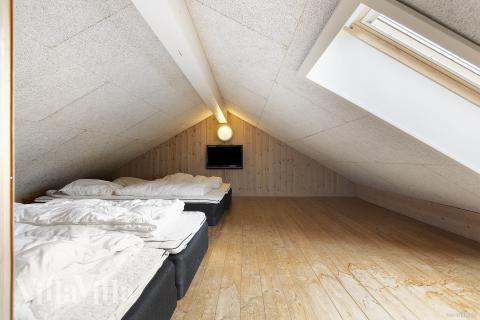 Einige der 18 Schlafgelegenheiten befinden sich im Luxusferienhaus Nr. 255 auf dem ausgebauten Dachboden