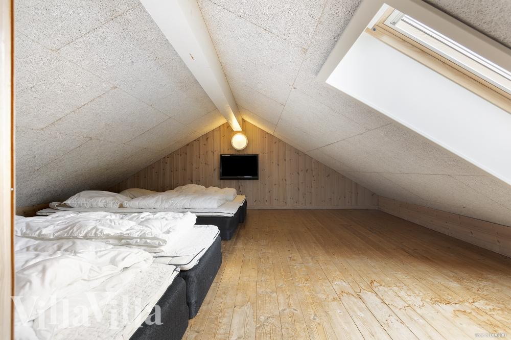 Einige der 18 Schlafgelegenheiten befinden sich im Luxusferienhaus Nr. 255 auf dem ausgebauten Dachboden