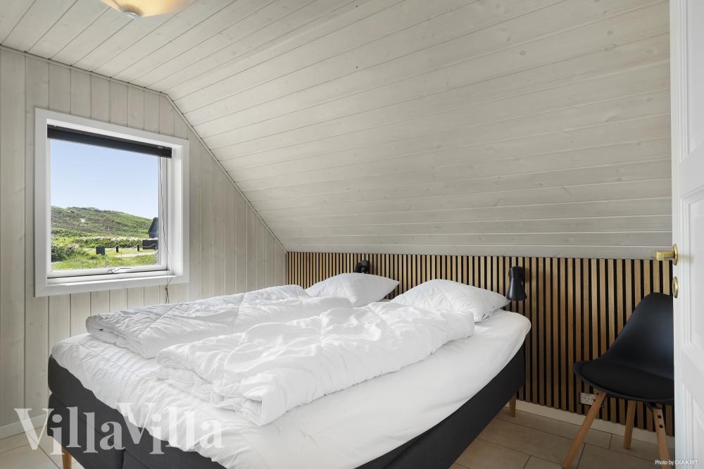 Eines der 5 Schlafzimmer im Luxusferienhaus Nr. 675