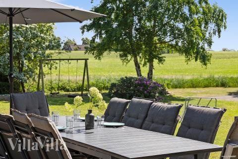Genießen Sie einen Grillabend auf der Terrasse des Luxusferienhauses Nr. 963 in Nordseeland