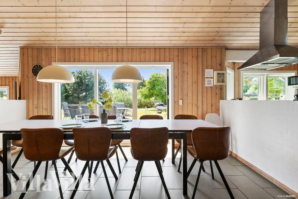 Aufenthaltsraum mit Platz für 10 im Luxusferienhaus Nr. 963.