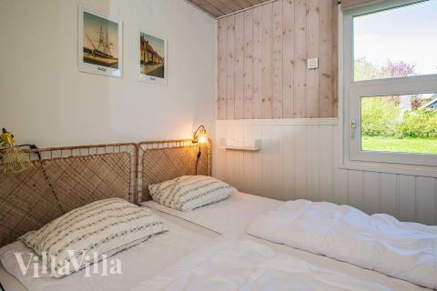 Eines der 5 Schlafzimmer im Luxusferienhaus Nr. 964