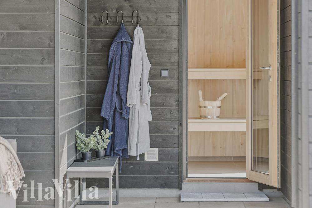 Genießen Sie die heiße Sauna im Luxusferienhaus Nr. 966 für 26 Personen