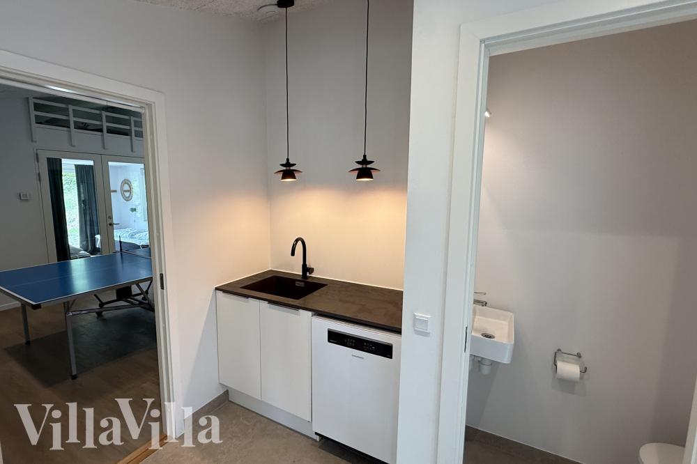Der geräumige Eingangsbereich im Luxusferienhaus Nr. 641 in Nordseeland