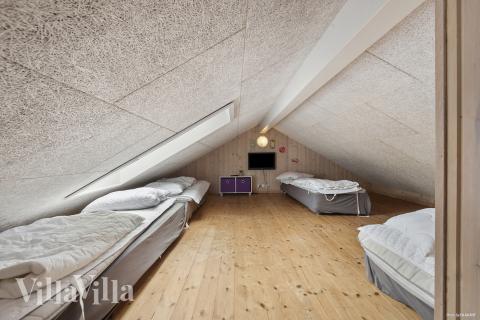 Einige der 18 Schlafgelegenheiten befinden sich im Luxusferienhaus Nr. 313 auf dem ausgebauten Dachboden