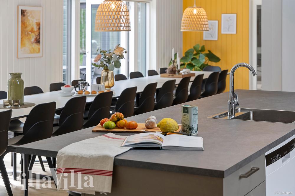 Die Küche im Luxusferienhaus Nr. 828 ist gut eingerichtet.