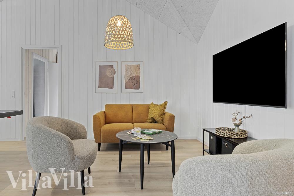 Aktivitätsraum im Luxusferienhaus Nr. 828 mit 10 Schlafzimmern und Platz für 26 Gäste.