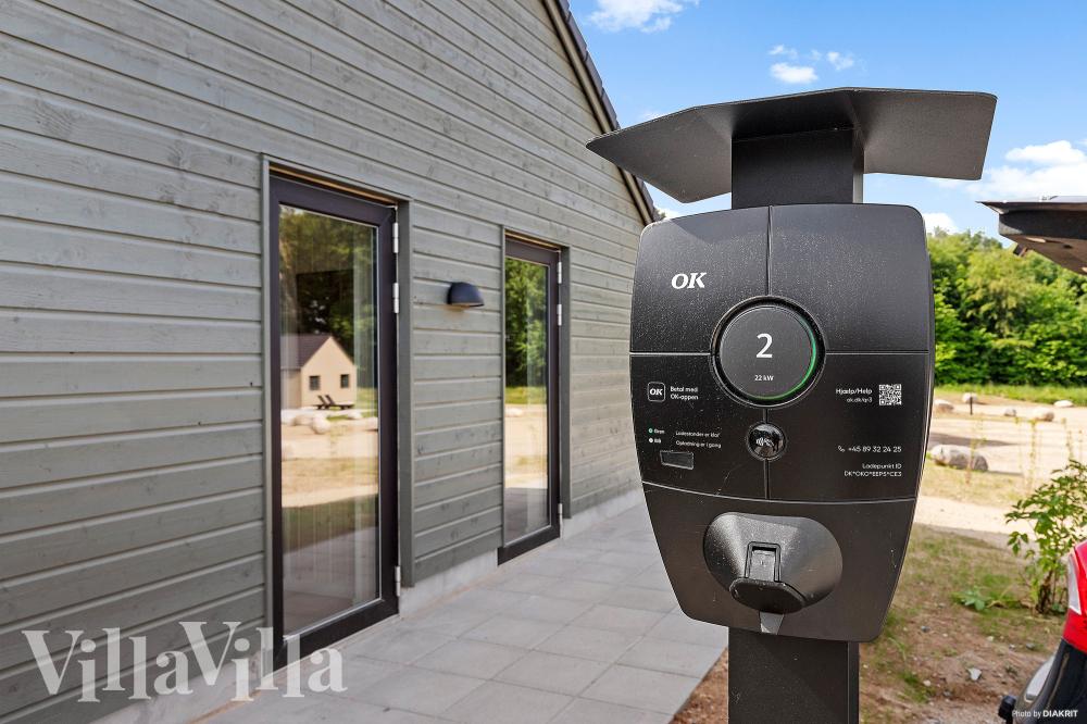 Dieses schicke Luxusferienhaus Nr. 828 für 26 Personen liegt in Ostjütland
