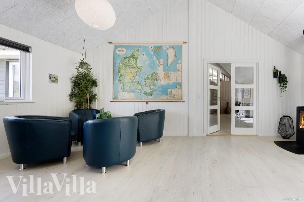 Aktivitätsraum im Luxusferienhaus Nr. 429 mit 12 Schlafzimmern und Platz für 30 Gäste.