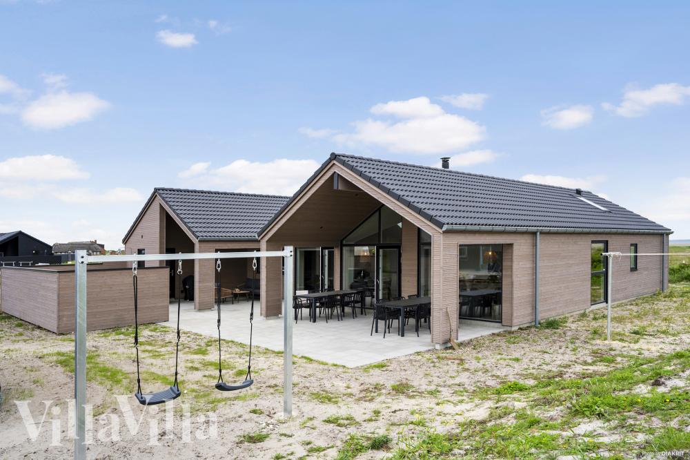 Dieses schöne Poolhaus Nr. 930 mit Platz für 14 Personen liegt in Westjütland