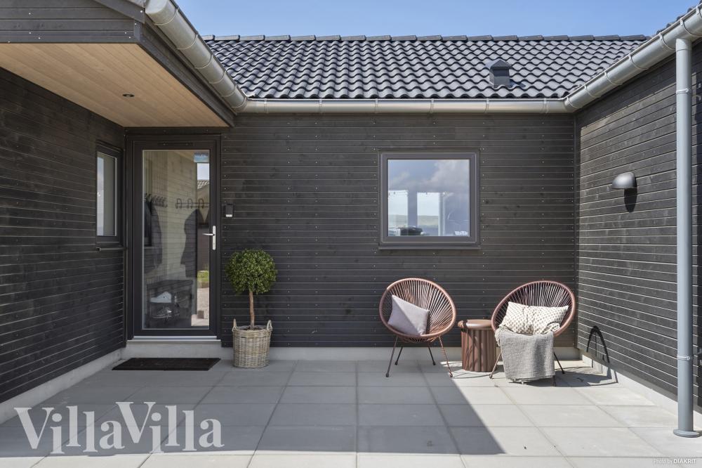Diese schicke Haus mit Whirlpool Nr. 947 mit Platz für 12 Personen liegt in Westjütland