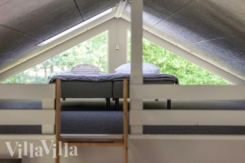 Einige der 30 Schlafgelegenheiten befinden sich im Luxusferienhaus Nr. 991 auf dem ausgebauten Dachboden