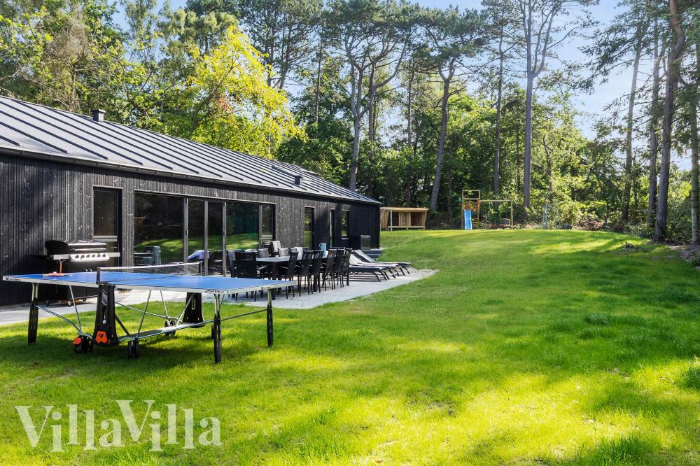 Dieses schöne Poolhaus Nr. 994 mit Platz für 16 Personen liegt in Ostjütland