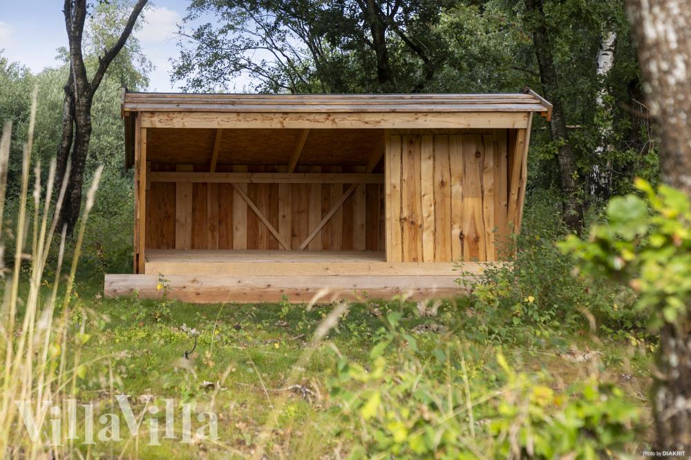 Neben den vielen schönen Stunden, die man im Poolbereich des Hauses verbringen kann, bietet das Luxusferienhaus 995 auch zahlreiche Freizeitangebote im Freien