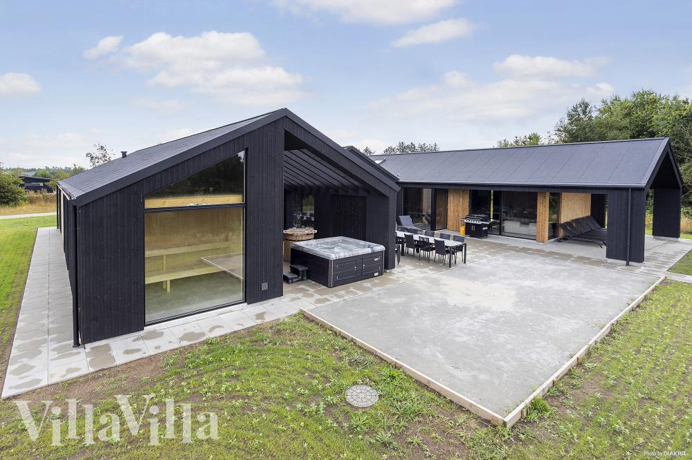 Dieses schöne Poolhaus Nr. 995 mit Platz für 26 Personen liegt in Limfjord