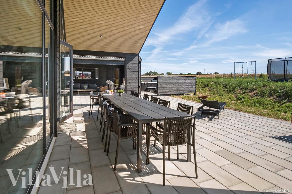 Große Terrasse am Luxusferienhaus Nr. 921 in Fünen und seine Inseln.