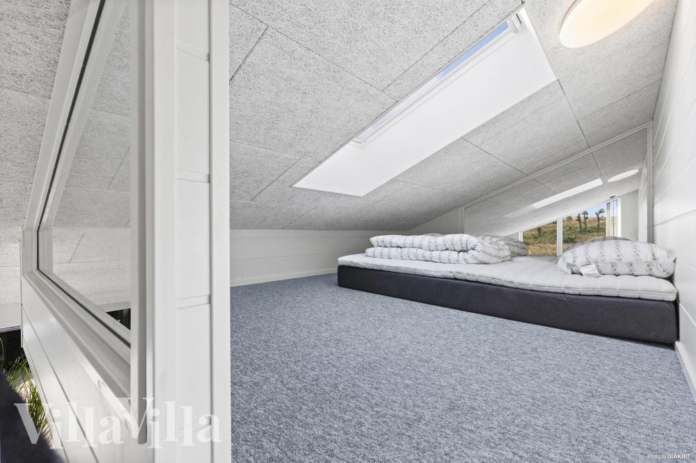 Einige der 22 Schlafgelegenheiten befinden sich im Luxusferienhaus Nr. 967 auf dem ausgebauten Dachboden