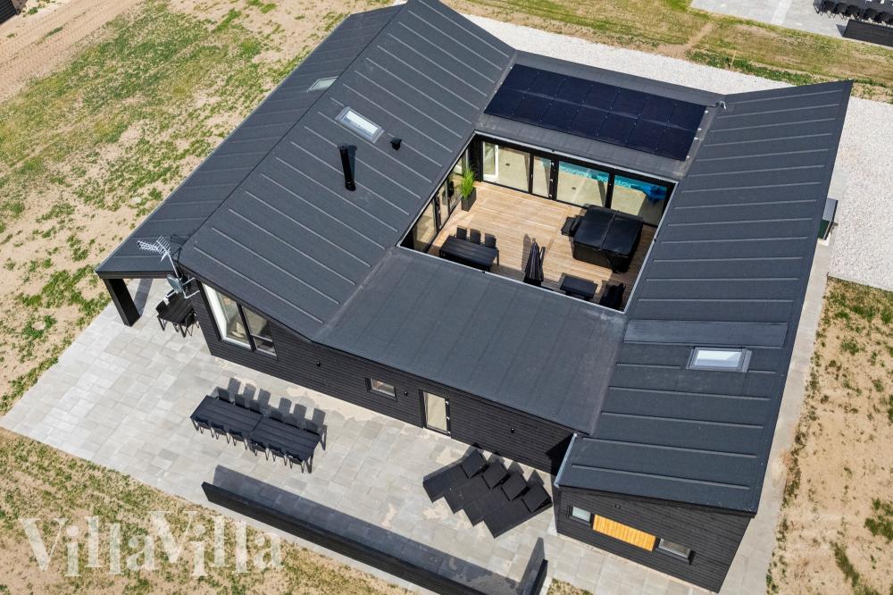 Dieses schöne Poolhaus Nr. 967 mit Platz für 22 Personen liegt in Ostjütland