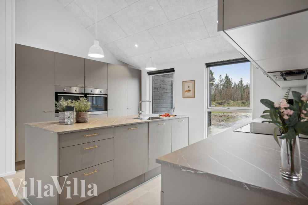 Die Küche in dem Luxusferienhaus Nr. 998 ist so gut ausgestattet, dass man problemlos Mahlzeiten für 22 Personen zubereiten kann.