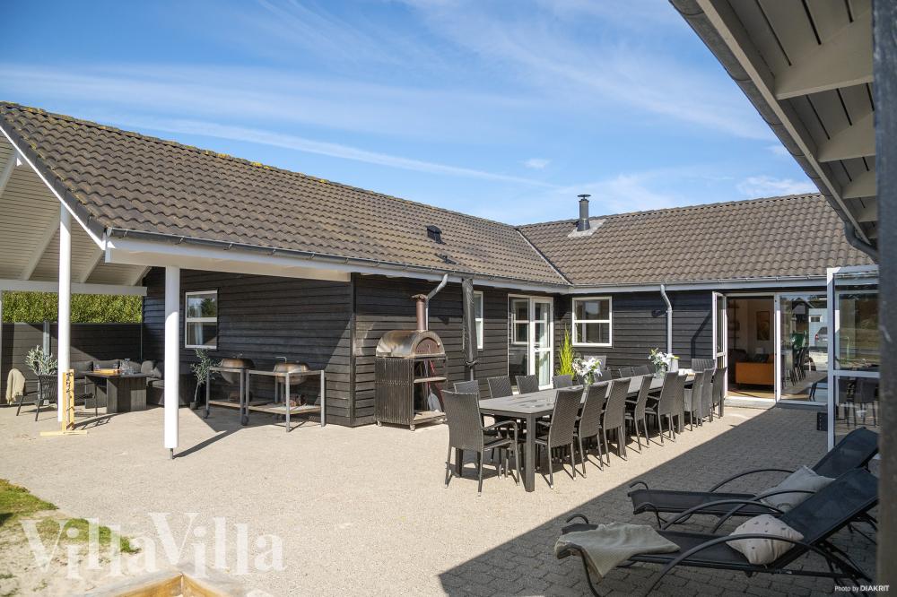 Große Terrasse am Luxusferienhaus Nr. 196 in Nordjütland.