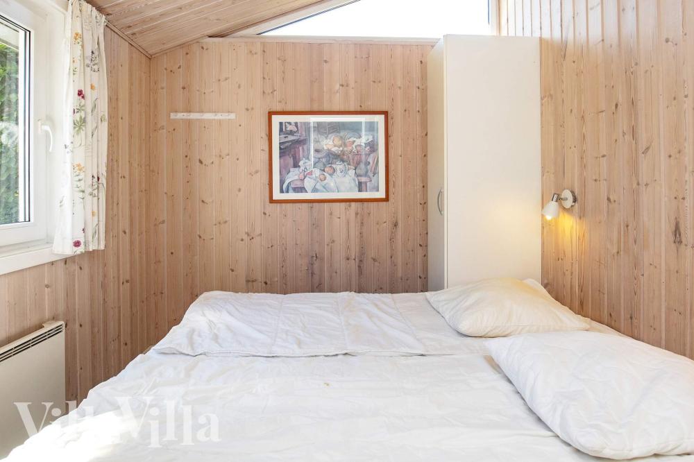 Eines der 6 Schlafzimmer im Luxusferienhaus Nr. 1003