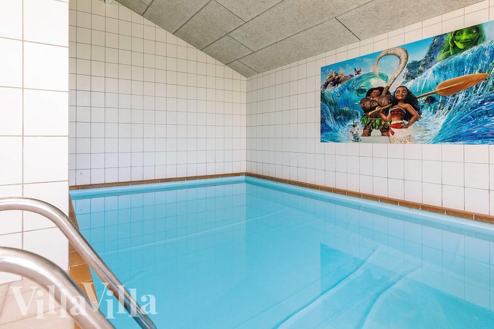Der schicke Pool im Luxusferienhaus Nr. 1003 für 14 Personen