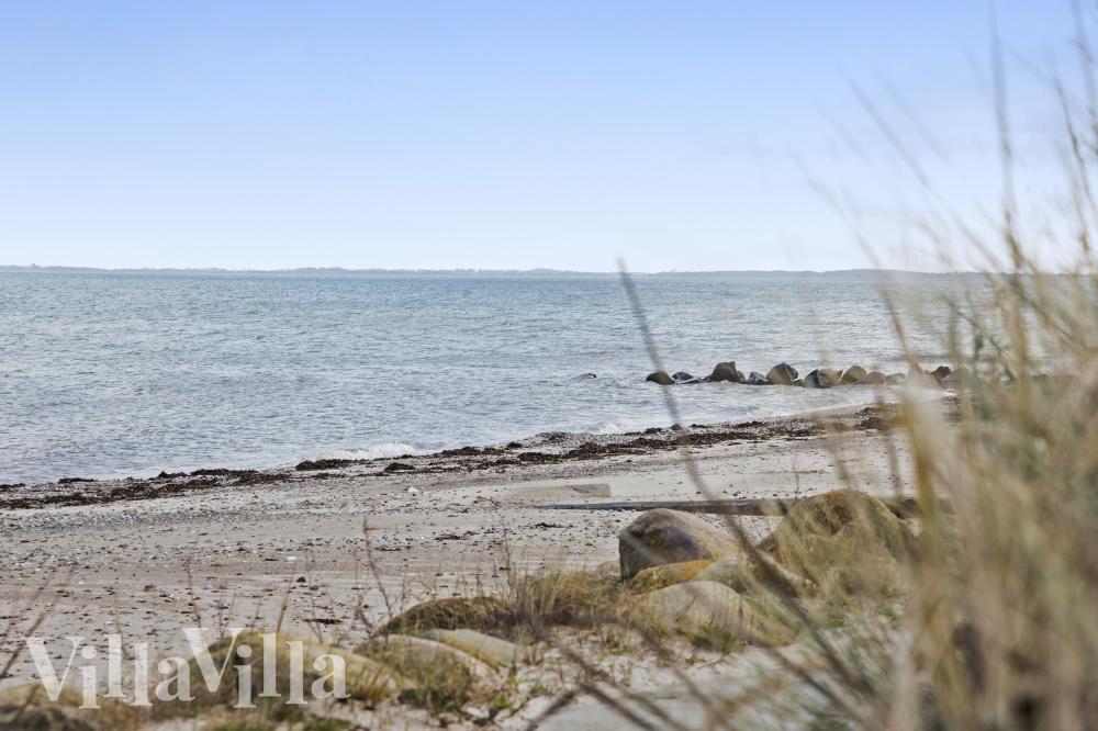 Der herrliche Strand in der Nähe von Luxusferienhaus Nr. 1019 bei Fünen und seine Inseln.