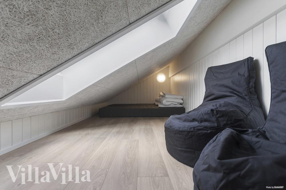 Einige der 18 Schlafgelegenheiten befinden sich im Luxusferienhaus Nr. 960 auf dem ausgebauten Dachboden