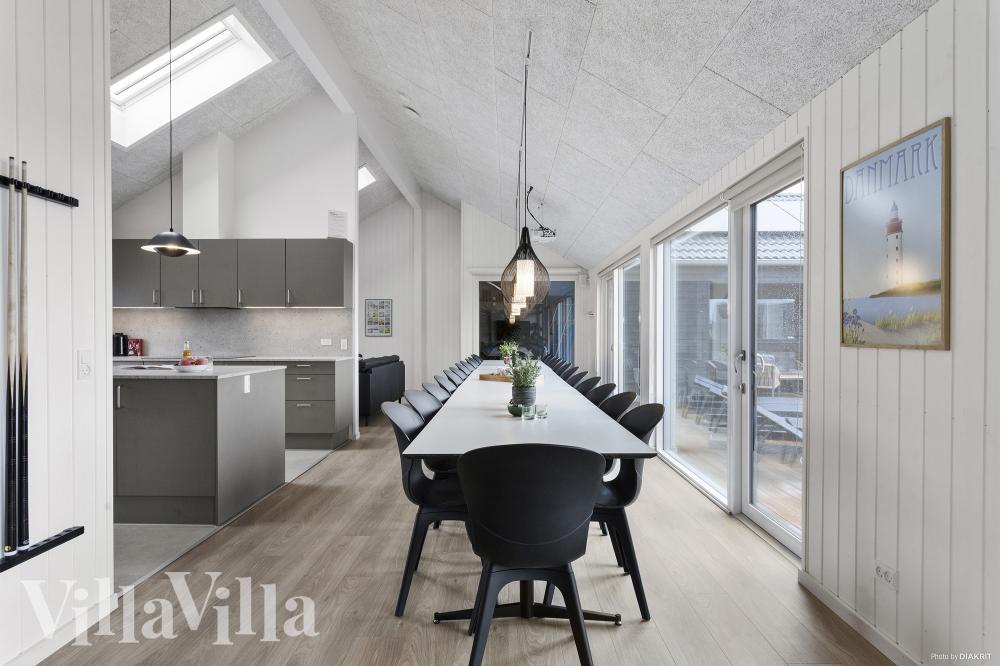 Aufenthaltsraum mit Platz für 26 im Luxusferienhaus Nr. 959.