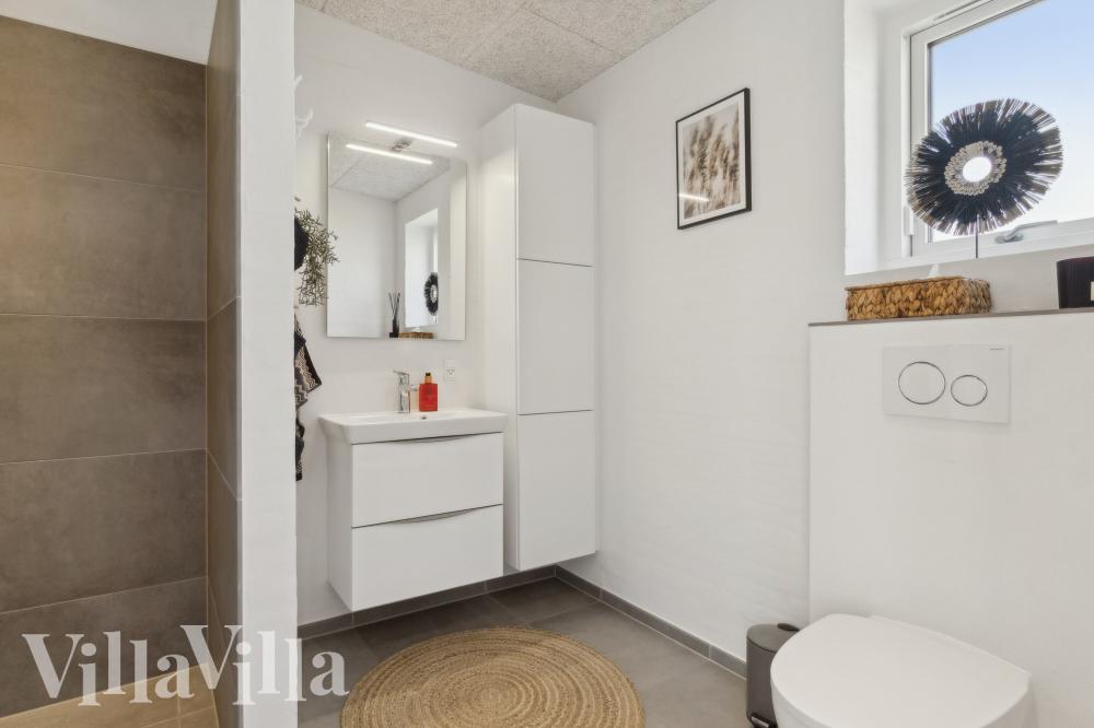 Eines der Badezimmer im Luxusferienhaus Nr. 1022