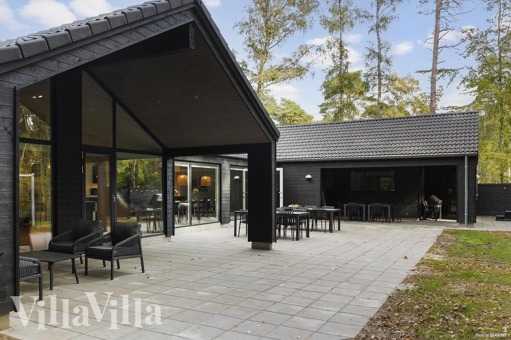 Dieses schöne Poolhaus Nr. 973 mit Platz für 20 Personen liegt in Bornholm