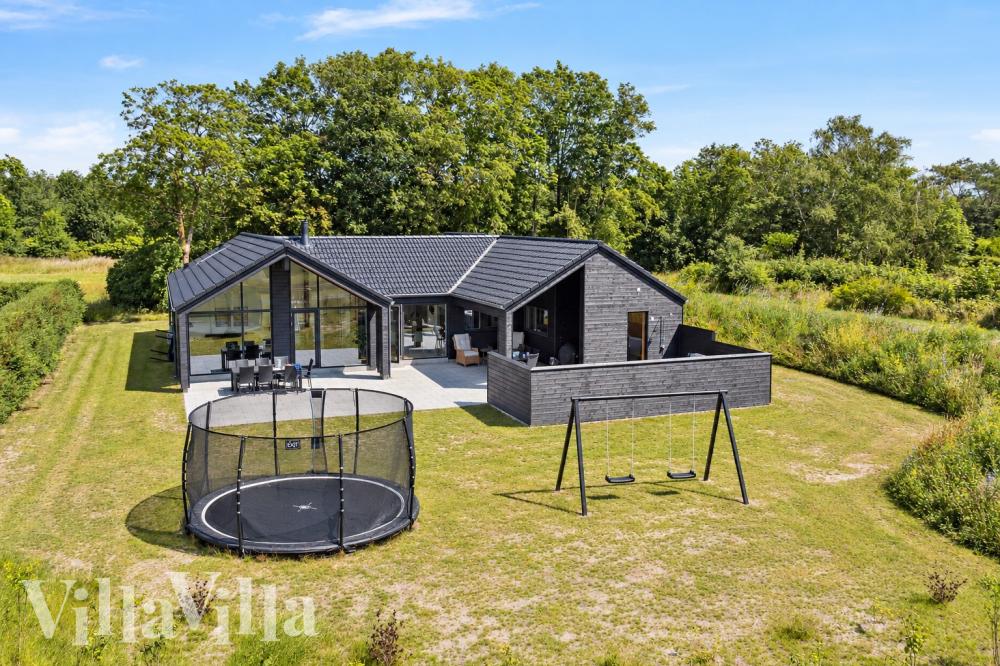 Dieses schöne Poolhaus Nr. 1026 mit Platz für 14 Personen liegt in Fünen und seine Inseln