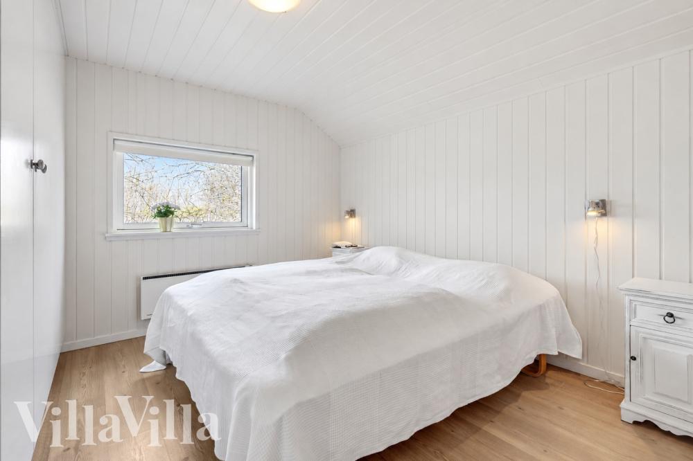 Eines der 6 Schlafzimmer im Luxusferienhaus Nr. 1004