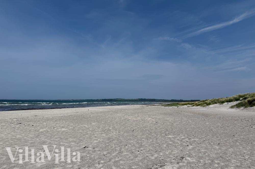 Der herrliche Strand in der Nähe von Luxusferienhaus Nr. 1004 bei Lolland/Falster/Mön.